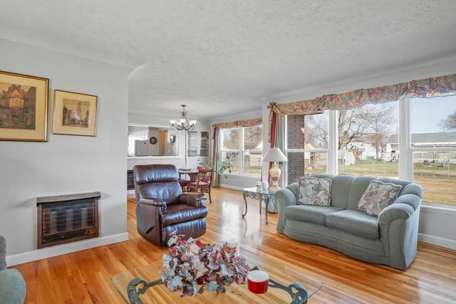 $399,900 | 16427 East Riverside Avenue, Spokane Valley, WA 99037