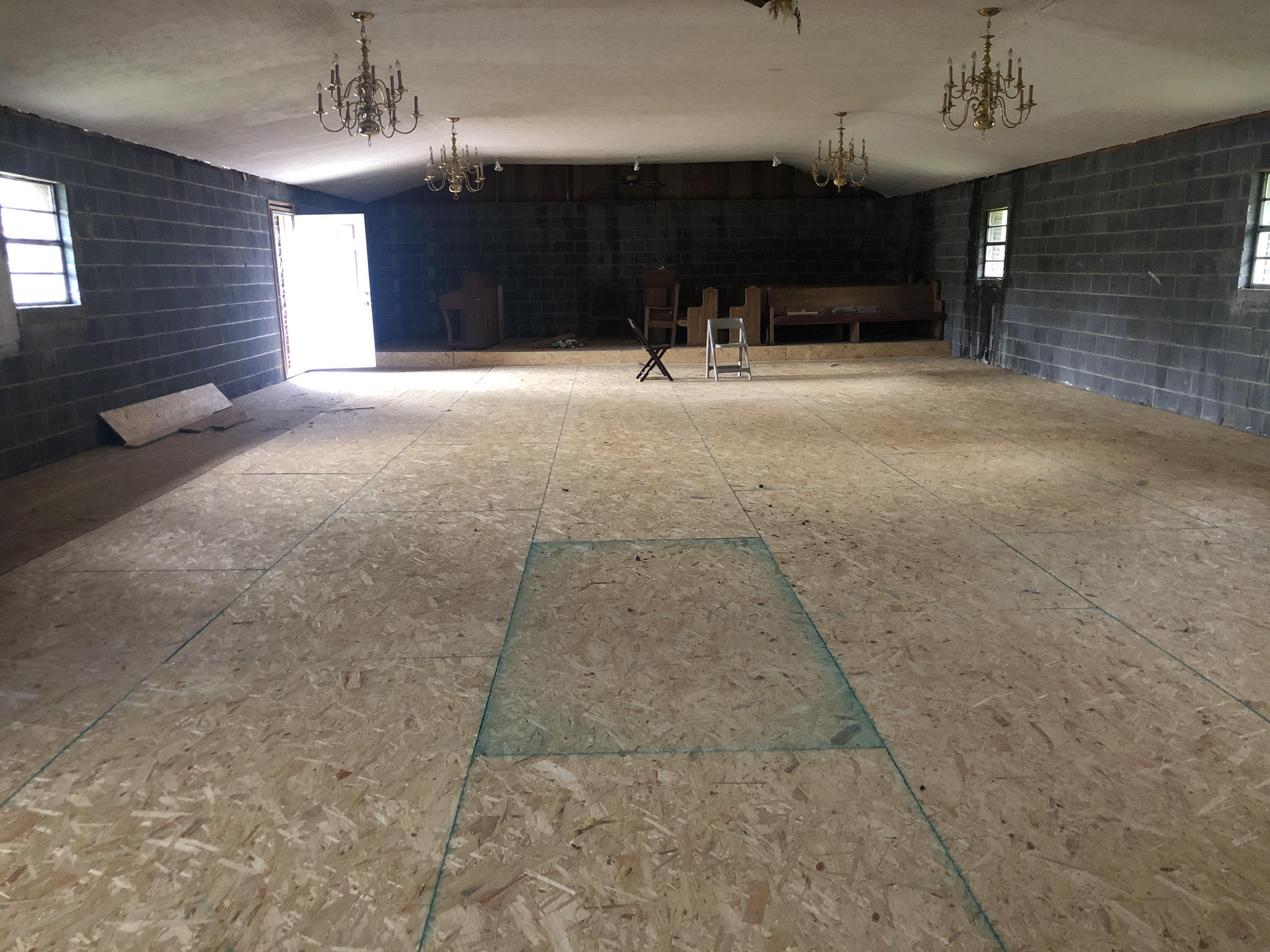 405 Sand Cave Road Ewing, VA 24248 - Photo 10 of 13 72BFFD60-EA98-46FD-83D8-429A165292DB