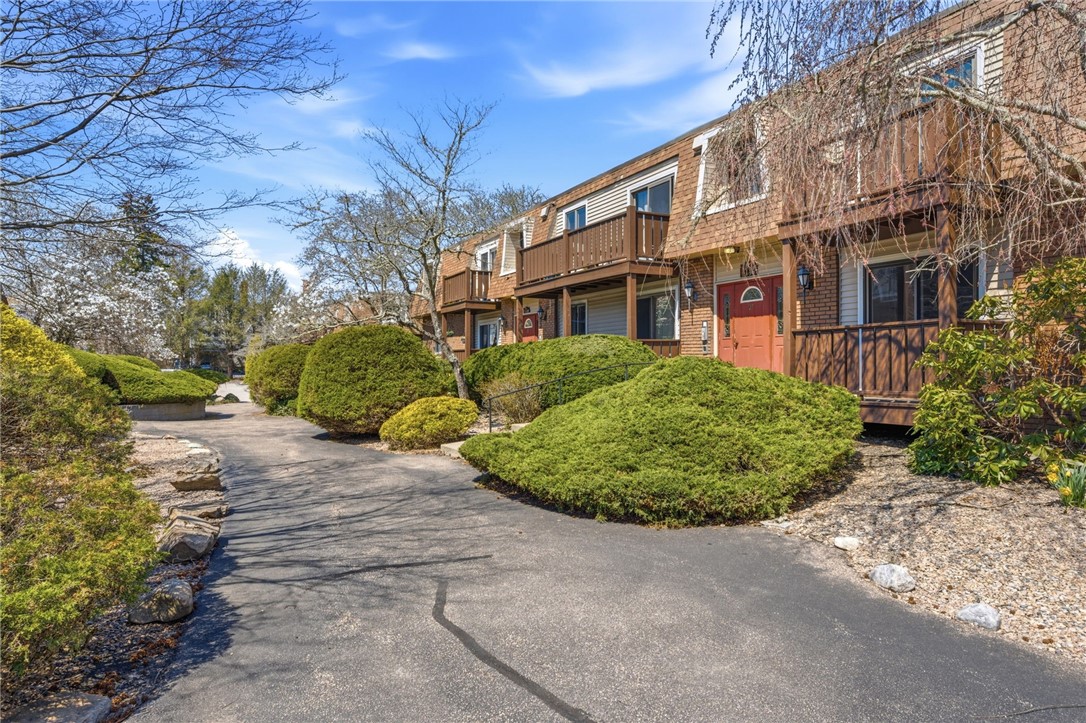 27 School Street, Unit 1N Westerly, RI 02891 - Photo 16 of 18