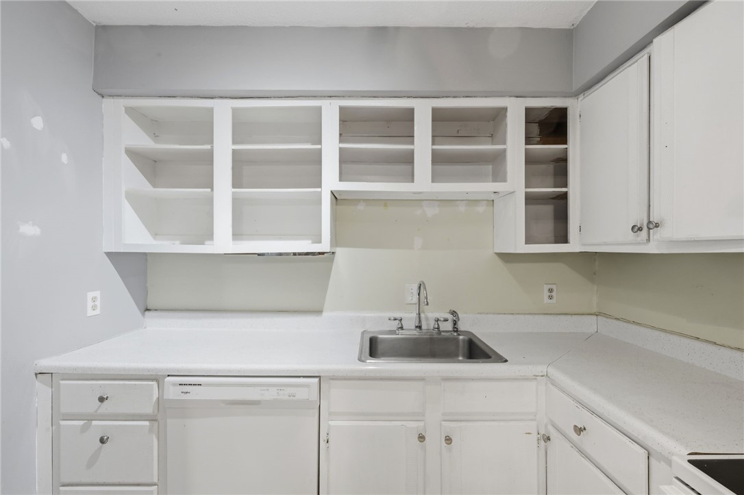 27 School Street, Unit 1N Westerly, RI 02891 - Photo 7 of 18