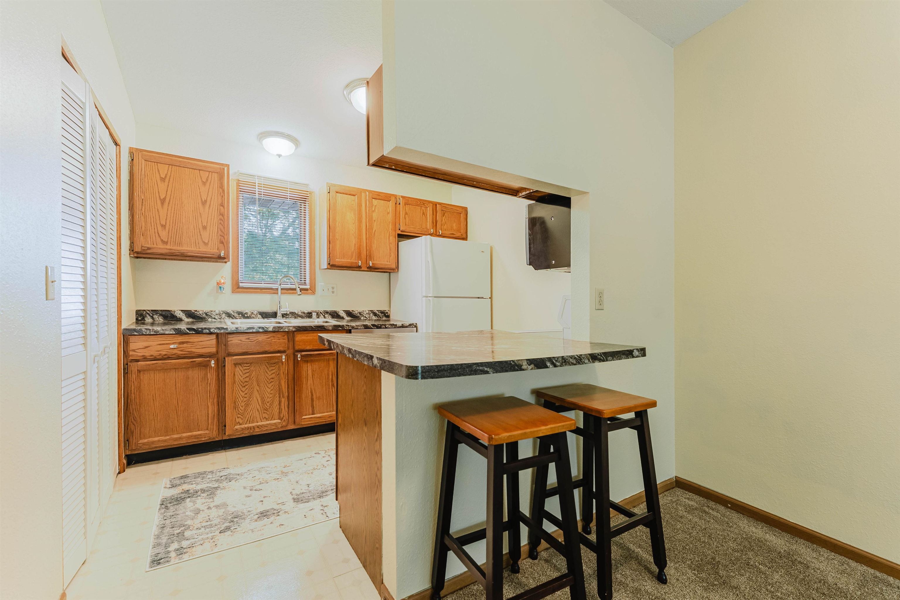 280 North Campbell Road, Unit C Oshkosh, WI 54902 - Photo 8 of 26