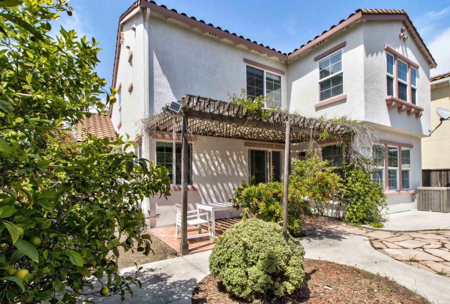2715 Shellgate Circle Hayward, CA 94545 - Photo 39 of 47 front view of a building