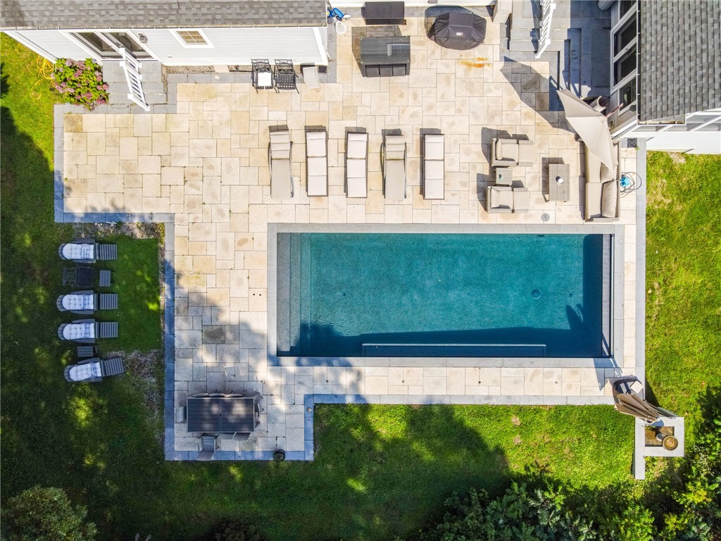 12 Meadow Ridge Road Westerly, RI 02891 - Photo 17 of 48