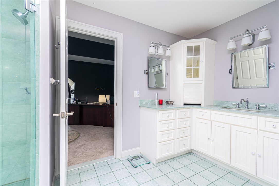 12 Meadow Ridge Road Westerly, RI 02891 - Photo 38 of 48