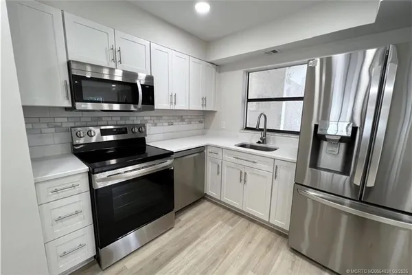 $2,650 | 1950 Southwest Palm City Road, Unit 4201, Stuart, FL 34994