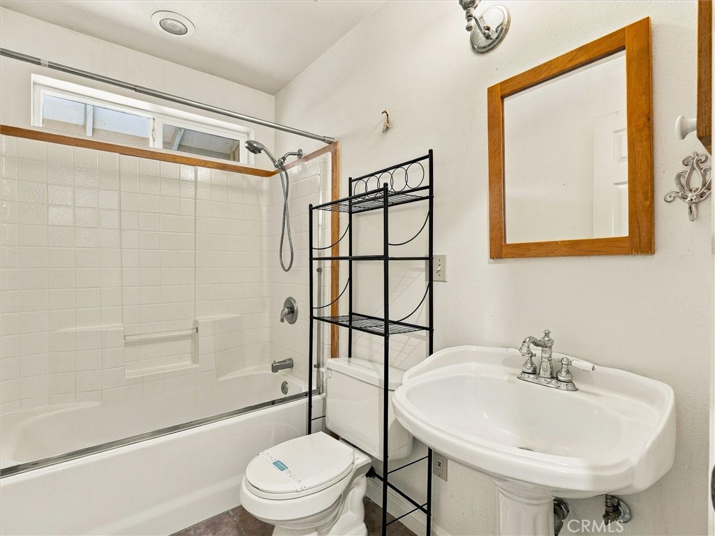 4460 Usona Road Mariposa, CA 95338 - Photo 17 of 40 Gallery Image 17