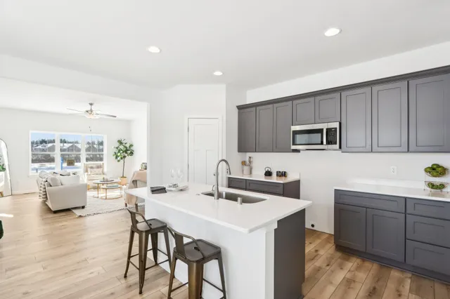 $400,000 | 1498 Olde Highlander Drive, Oconomowoc, WI 53066