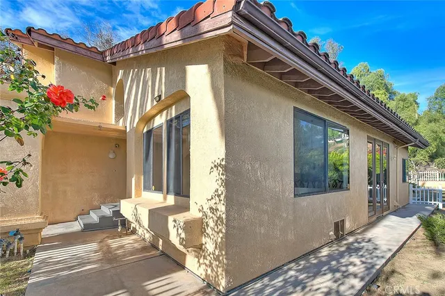 $1,175,000 | 53 Westbrook Lane, Phillips Ranch, CA 91766