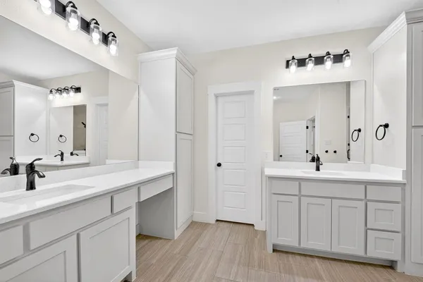 $680,000 | 4929 Caddo Xing Drive, Caddo Mills, TX 75135