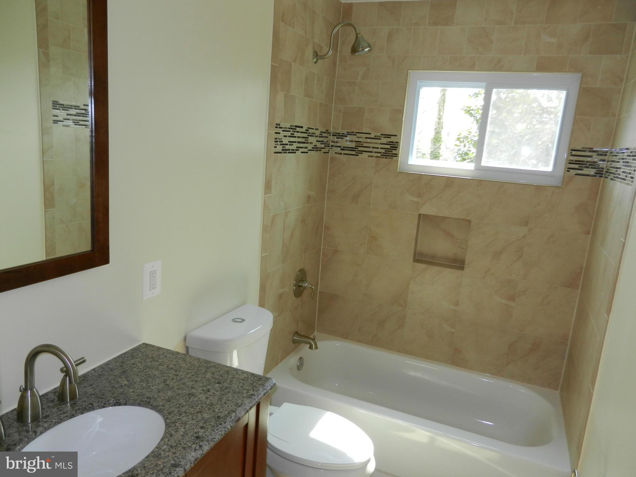 7108 Reservoir Road Springfield, VA 22150 - Photo 13 of 30 Bath