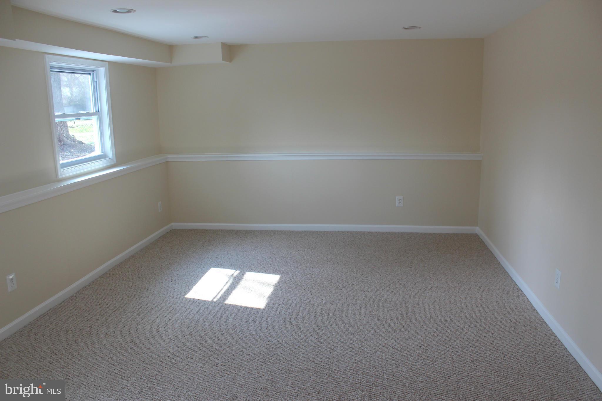 7108 Reservoir Road Springfield, VA 22150 - Photo 26 of 30 Bedroom