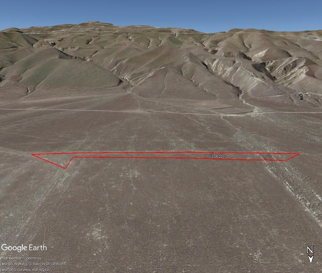 Wheeler Ridge Bakersfield, CA 93313 - Photo 3 of 10 a view of a bath tub