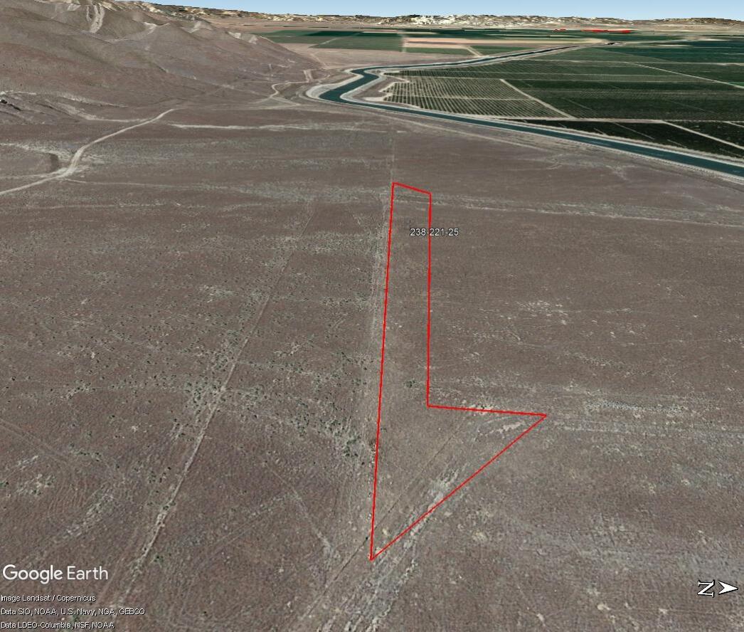 Wheeler Ridge Bakersfield, CA 93313 - Photo 4 of 10 a view of a street