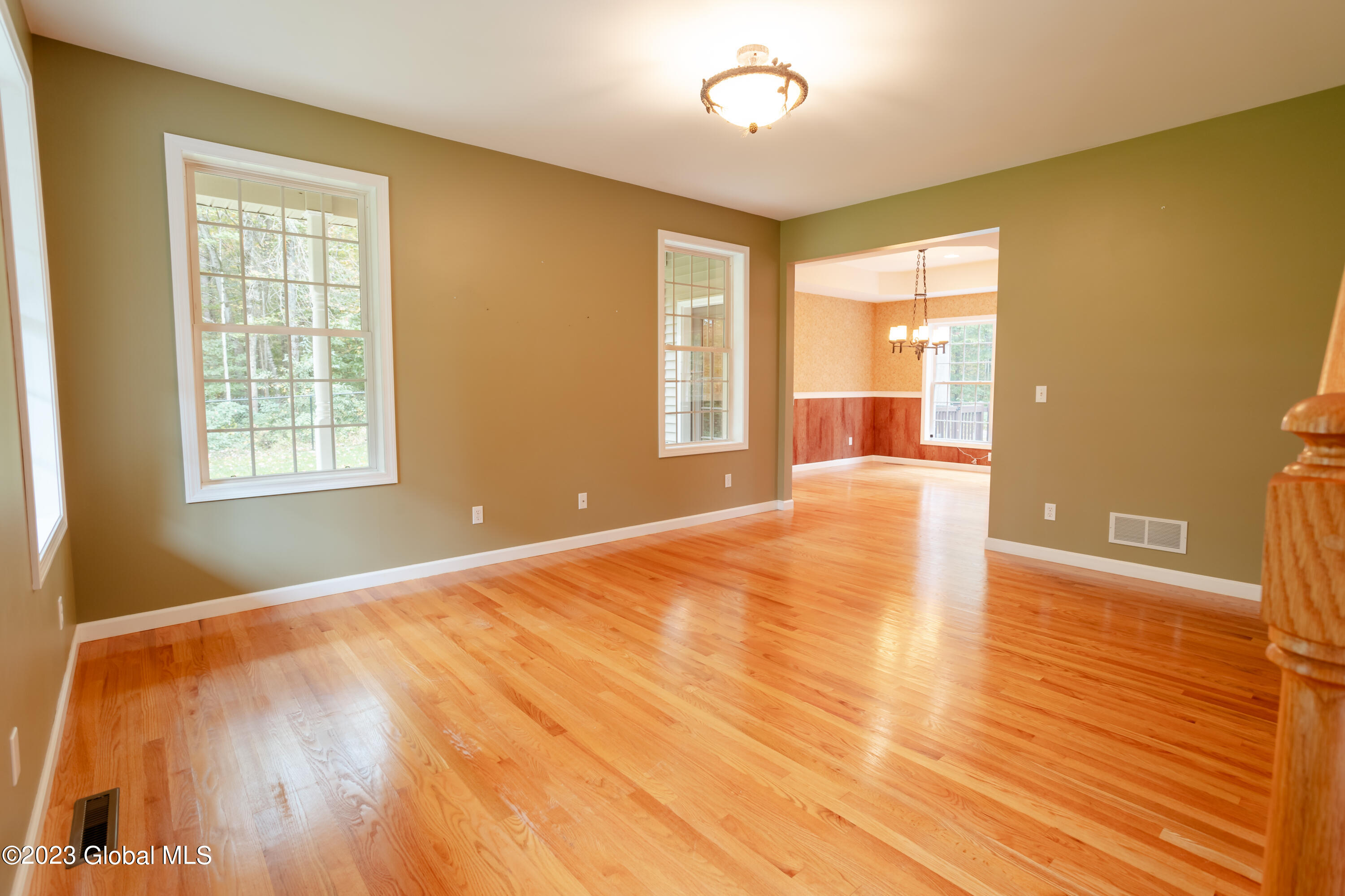 361 Gansevoort Road Moreau, NY 12828 - Photo 4 of 35 Living Room