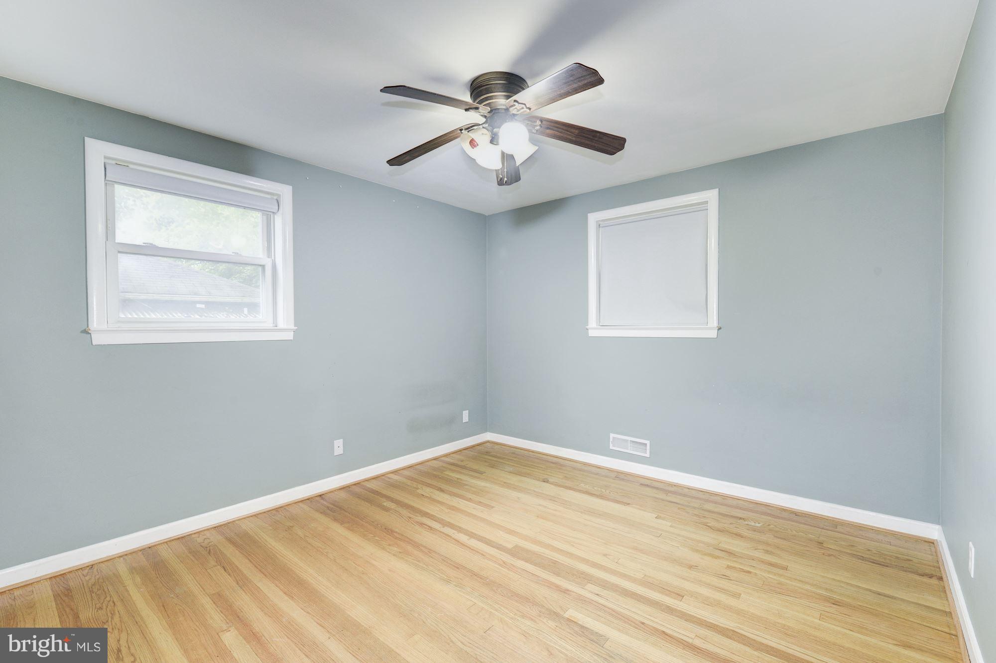 12510 Goodhill Road Silver Spring, MD 20906 - Photo 14 of 28 a view of room with window and ceiling fan