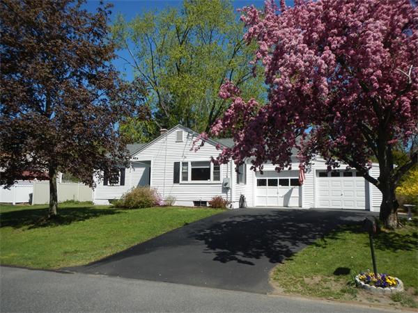 134 Mallowhill Road Springfield, MA 01129 - Photo 1 of 10