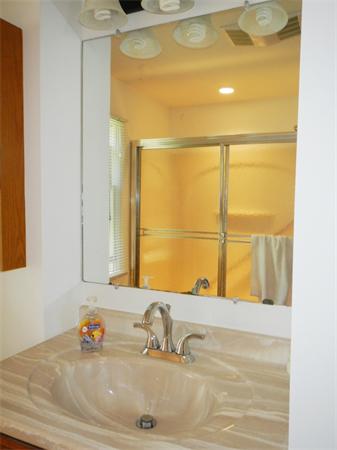 134 Mallowhill Road Springfield, MA 01129 - Photo 5 of 10