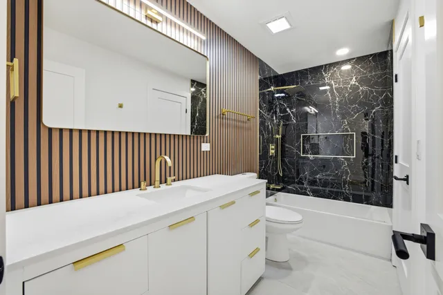 $560,000 | 48 Starling Lane, Naperville, IL 60565