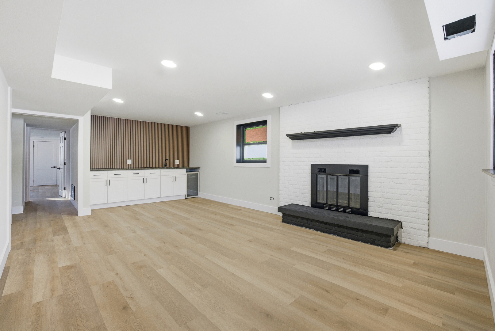 48 Starling Lane Naperville, IL 60565 - Photo 9 of 13