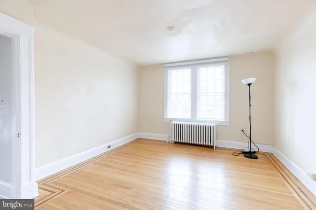 $3,500 | 401 East Lake Avenue, Baltimore, MD 21212