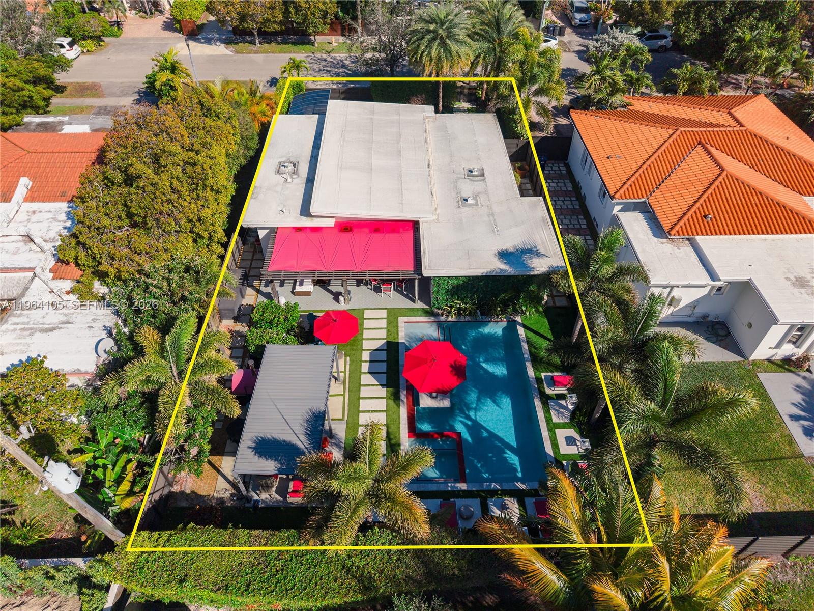 8030 Noremac Avenue Miami Beach, FL 33141 - Photo 17 of 20