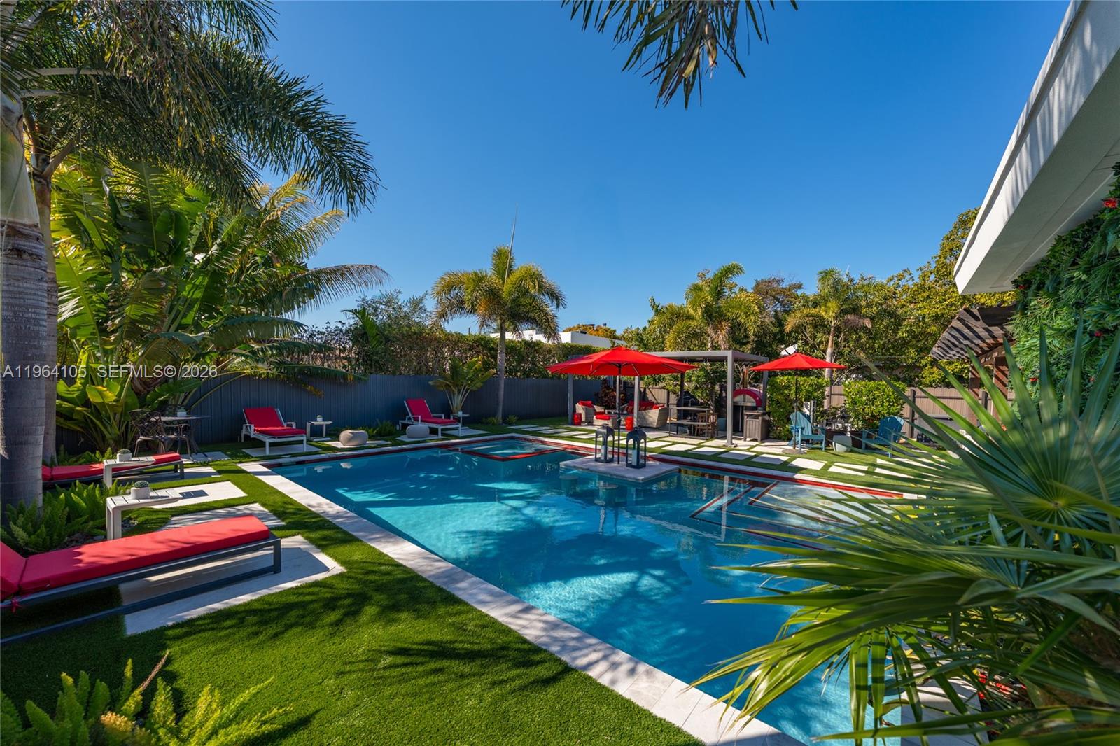 8030 Noremac Avenue Miami Beach, FL 33141 - Photo 18 of 20