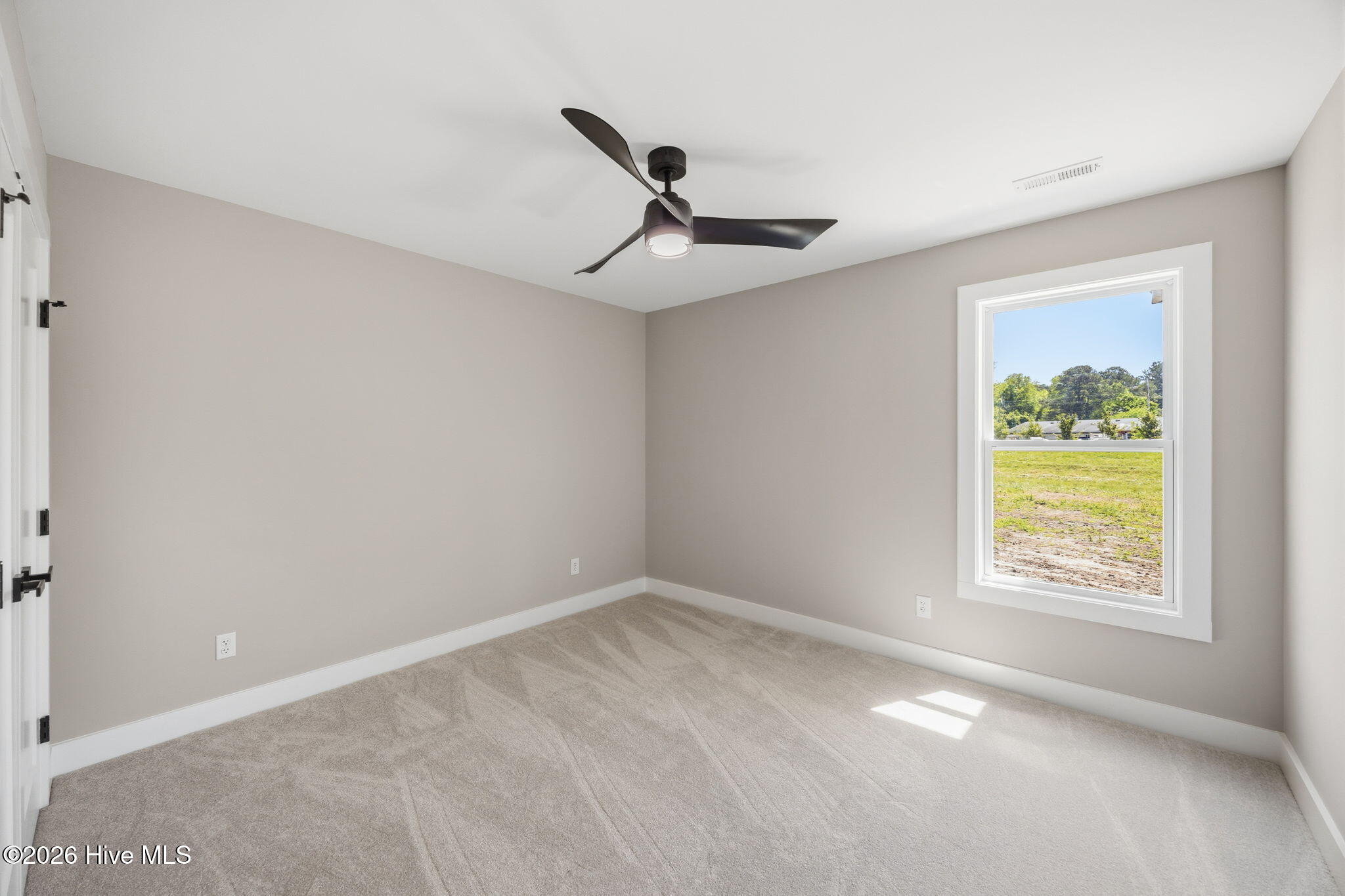2558 Autumn Ridge Lane Greenville, NC 27834 - Photo 12 of 34 14-web-or-mls-BLS_0027