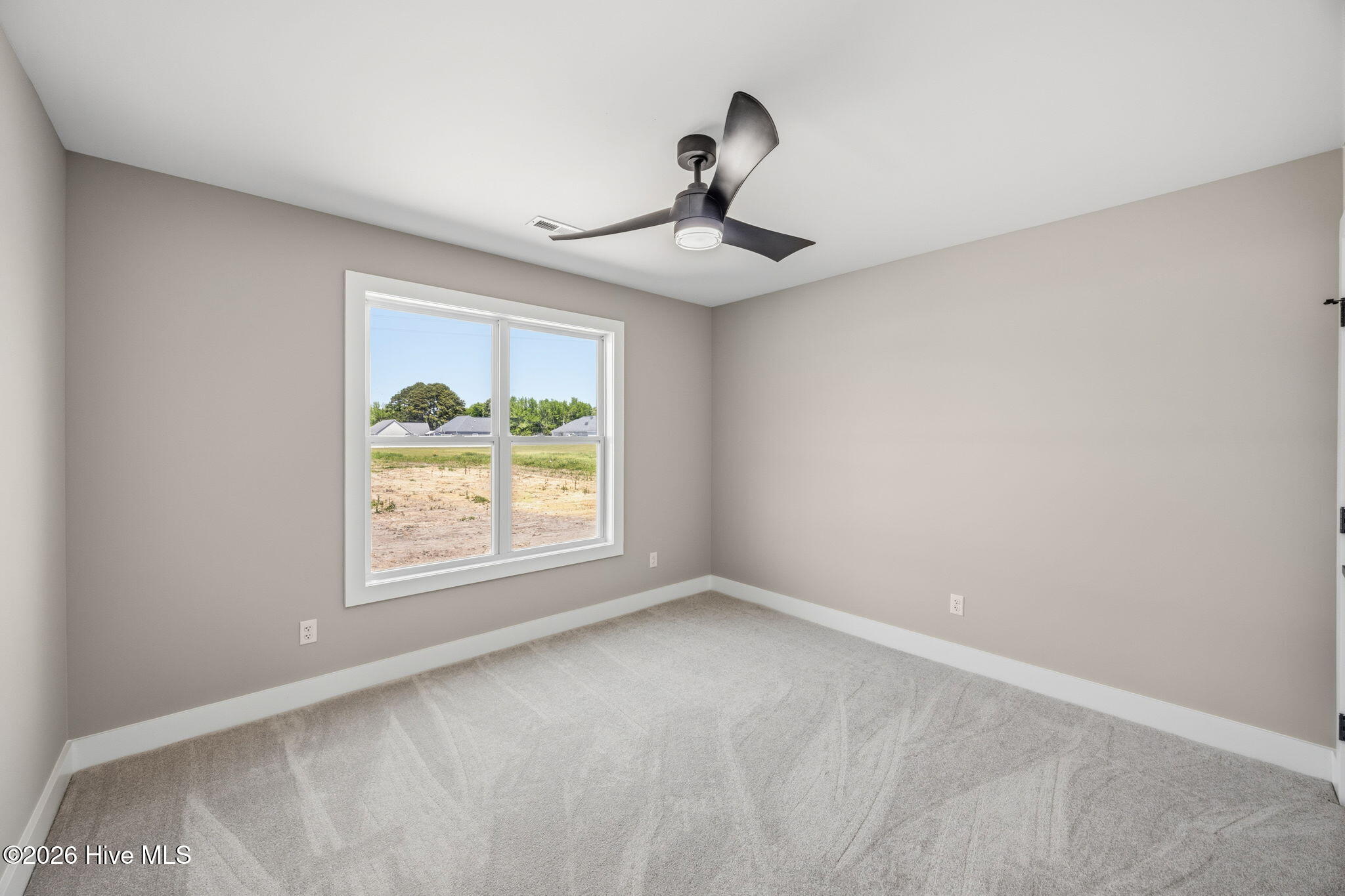 2558 Autumn Ridge Lane Greenville, NC 27834 - Photo 16 of 34 16-web-or-mls-BLS_0033