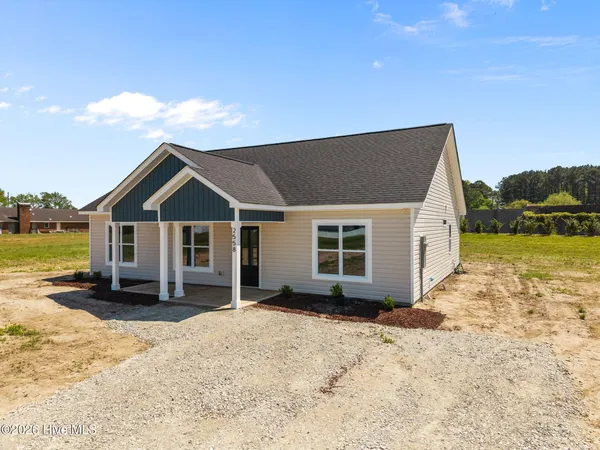 $280,000 | 2558 Autumn Ridge Lane, Greenville, NC 27834
