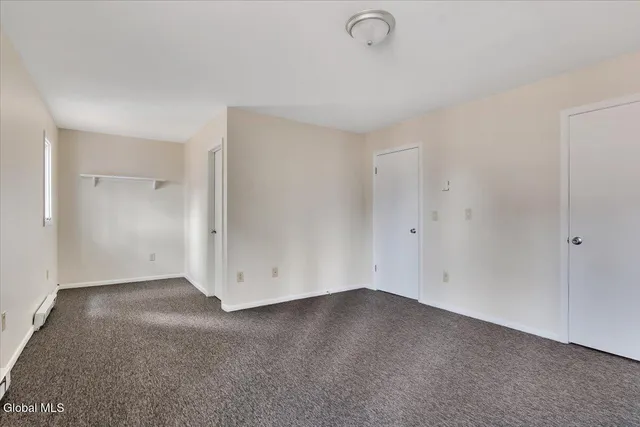 $285,000 | 20 Heartwood Court, Clifton Park, NY 12065