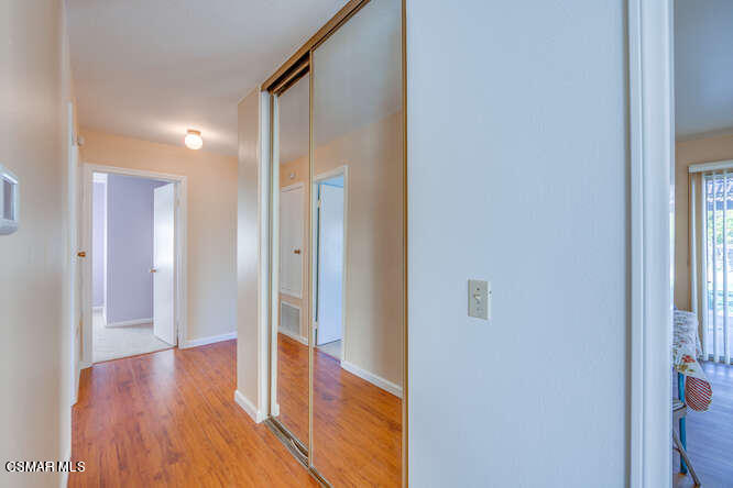 14443 East Rutger Circle Moorpark, CA 93021 - Photo 6 of 20 14443 E Rutger Cir Moorpark CA-small-012
