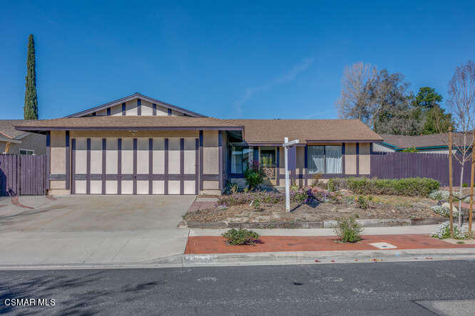 14443 East Rutger Circle Moorpark, CA 93021 - Photo 7 of 20 14443 E Rutger Cir Moorpark CA-small-003