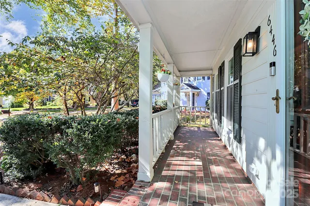 a view of a pathway of a building