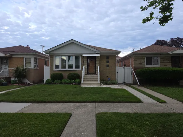 $265,000 | 1118 Bohland Avenue, Bellwood, IL 60104