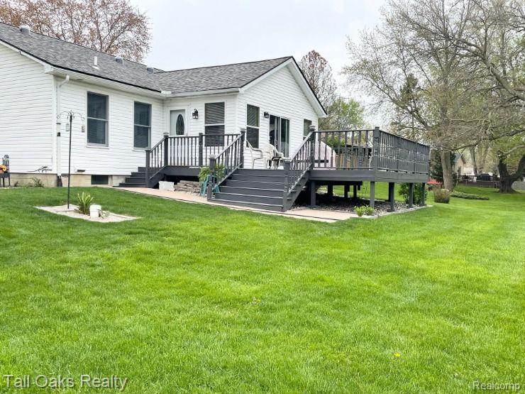 4157 North Vassar Road Flint, MI 48506 - Photo 36 of 59 Back of house view