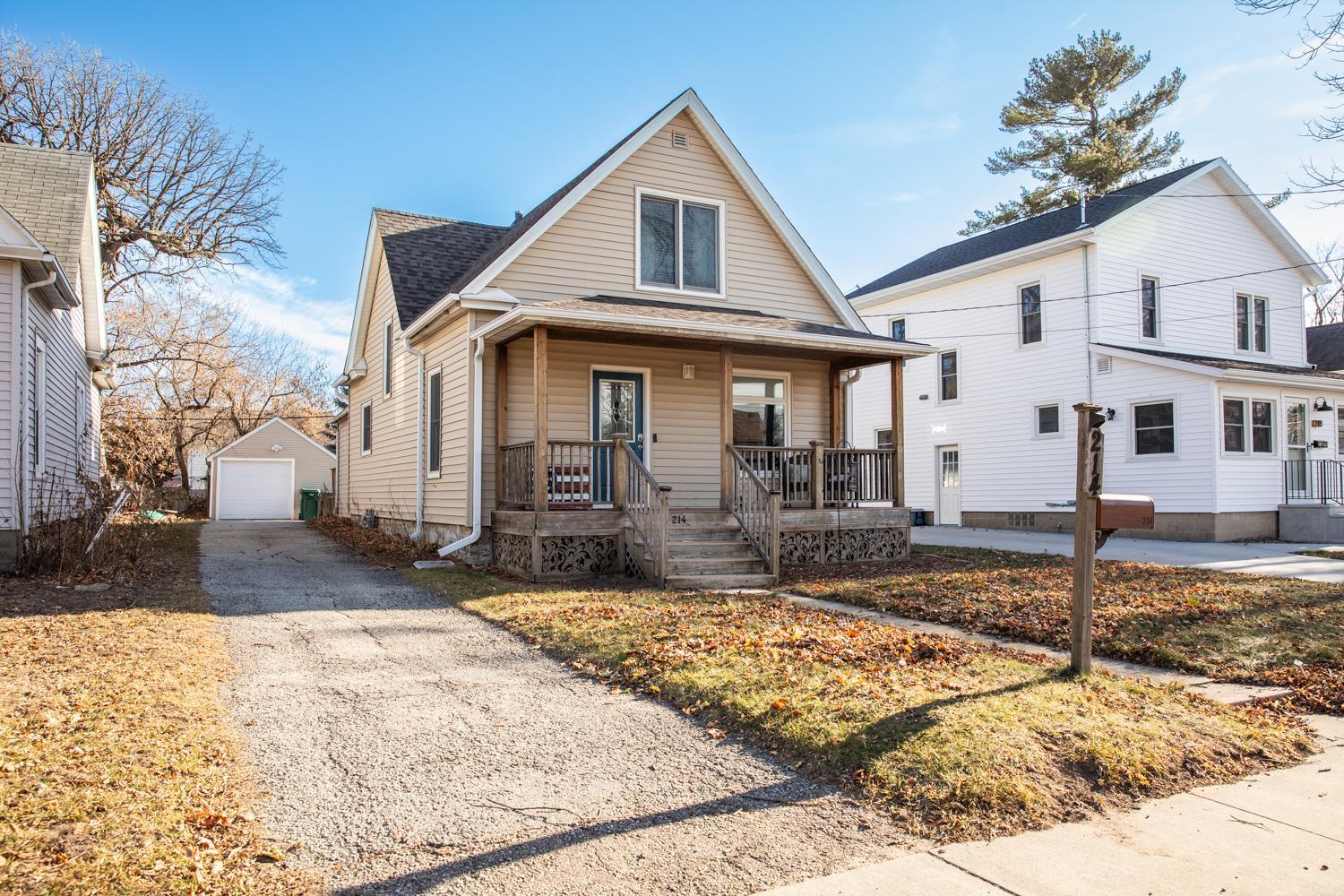 214 8th Avenue Southeast Rochester, MN 55904 - Photo 3 of 34