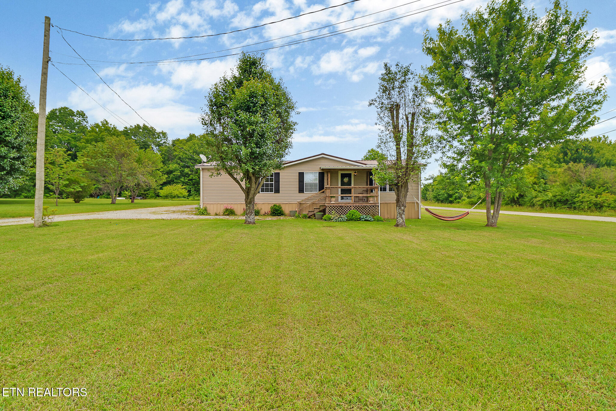 1932 Pomona Road Crossville, TN 38571 - Photo 1 of 27 if1a8487-if1a8491