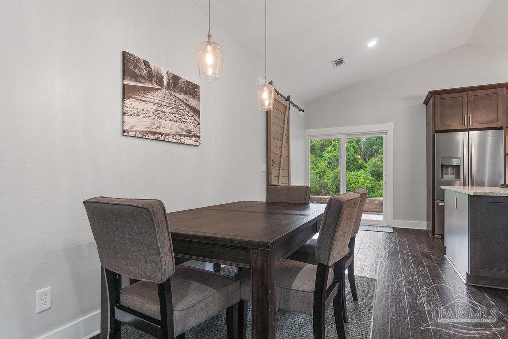 929 Upland Road Cantonment, FL 32533 - Photo 14 of 38 Gallery Image 14