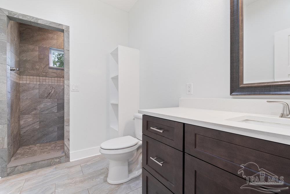 929 Upland Road Cantonment, FL 32533 - Photo 18 of 38 Gallery Image 18