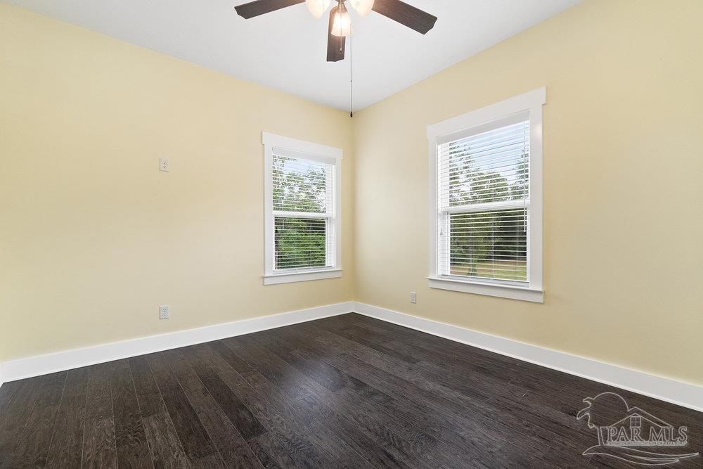 929 Upland Road Cantonment, FL 32533 - Photo 30 of 38 Gallery Image 30