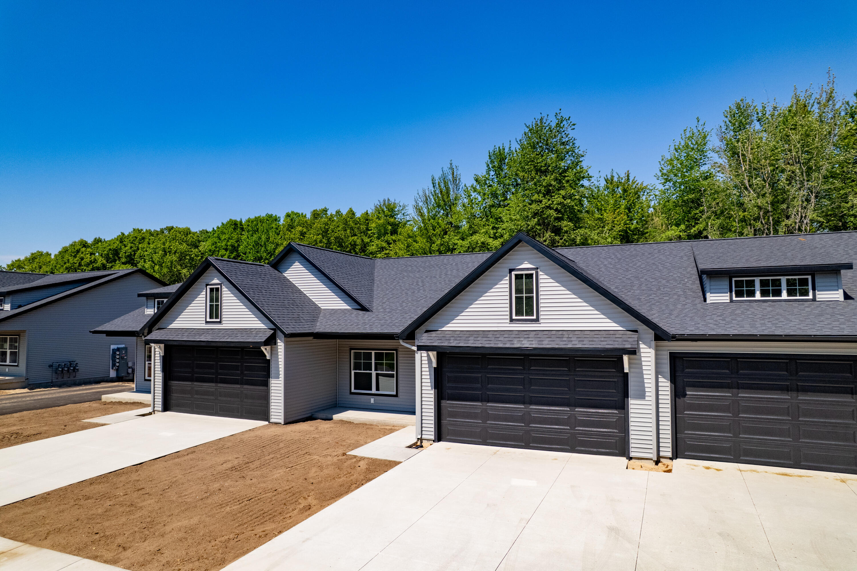 17426 Ridge Avenue Spring Lake, MI 49456 - Photo 2 of 37 DJI_0136-HDR
