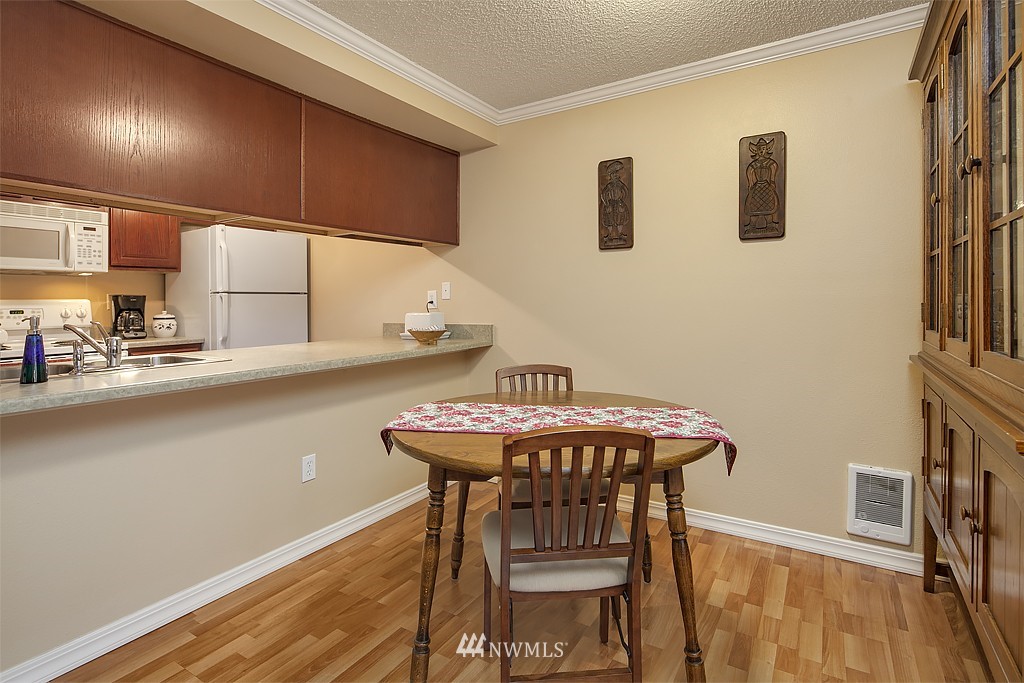 13013 East Gibson Road, Unit M124 Everett, WA 98204 - Photo 4 of 12 Gallery Image 4