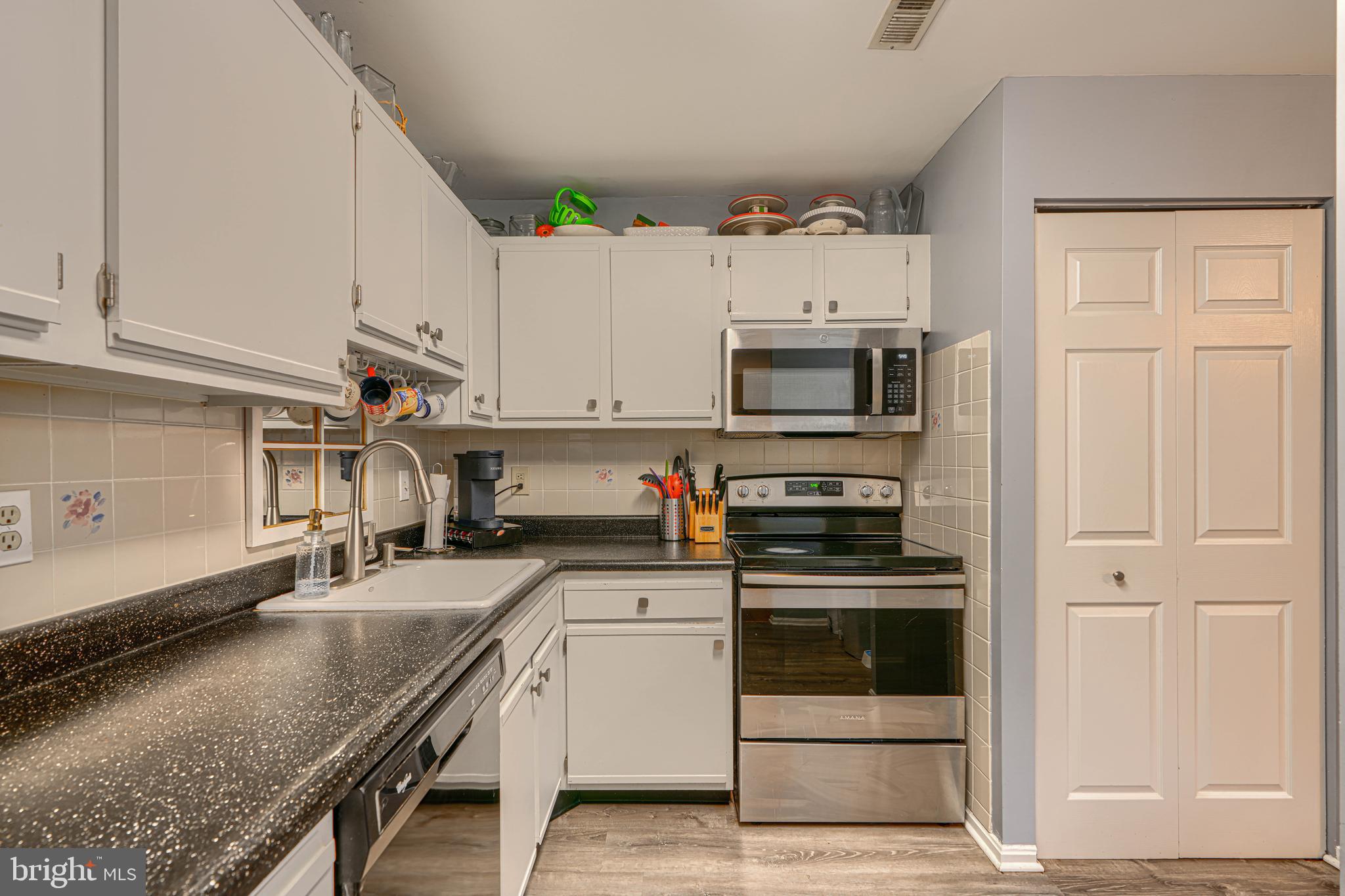 4104 Chardel Road, Unit 2C Nottingham, MD 21236 - Photo 8 of 26 Full kitchen w/ pantry