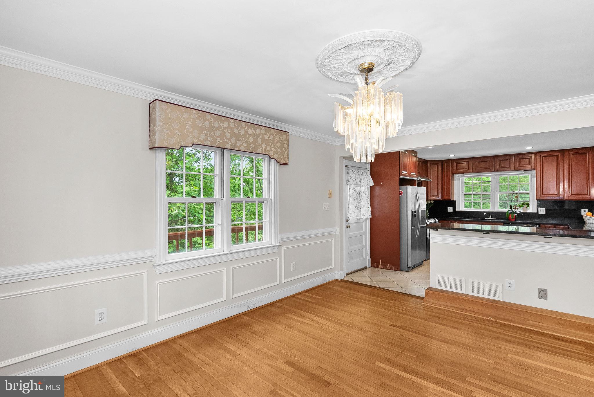 2435 Hunter Mill Road Vienna, VA 22181 - Photo 6 of 6