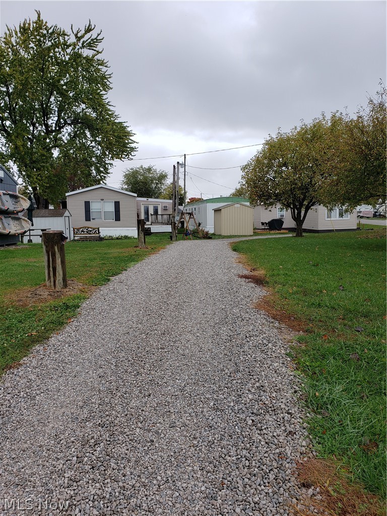 265 Meachem Road, Unit 39 Port Clinton, OH 43452 - Photo 3 of 21 Gallery Image 3