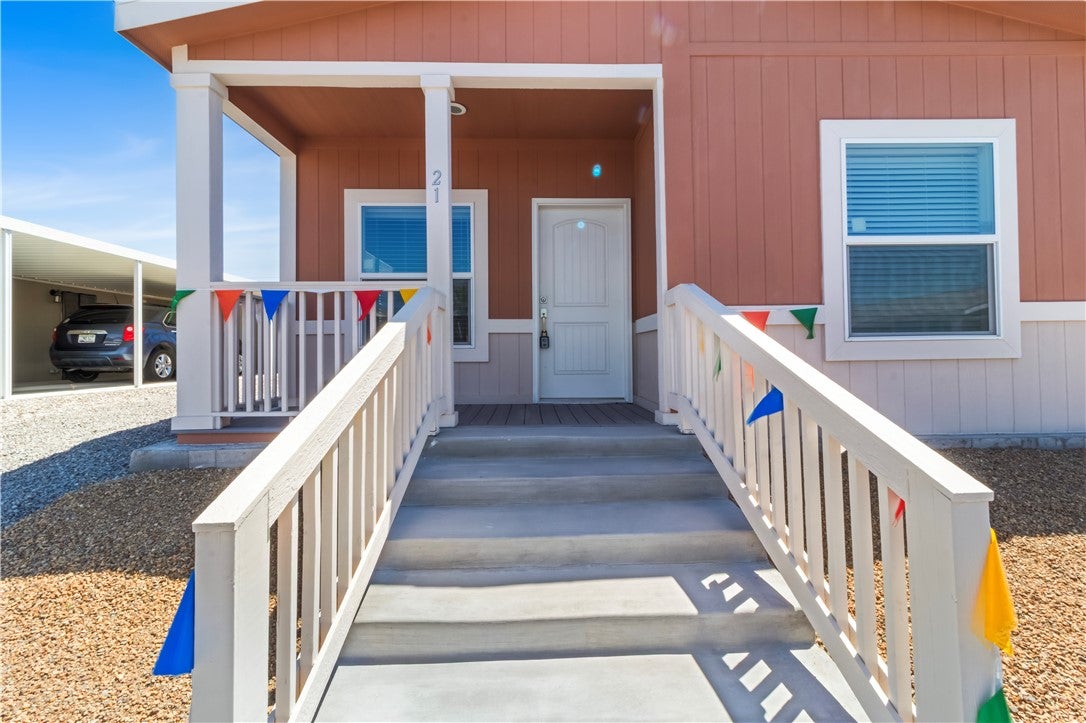 1545 East El Rodeo Road, Unit 21 Fort Mohave, AZ 86426 - Photo 4 of 48