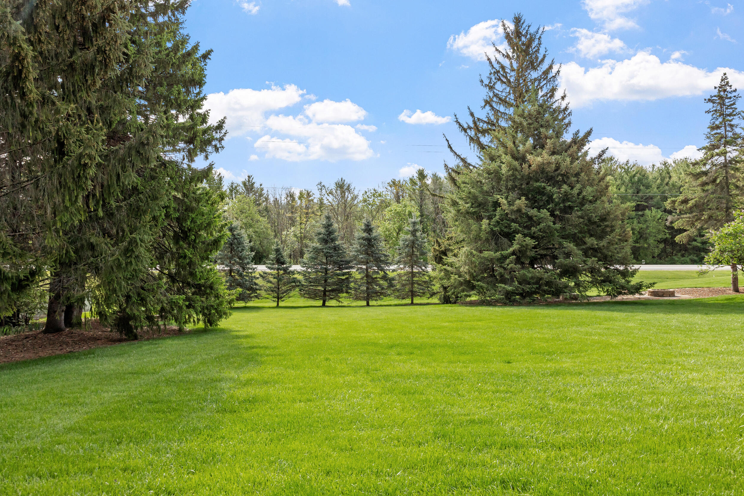 815 Jackson Drive Cleveland, WI 53015 - Photo 27 of 38 Additional Lot Included