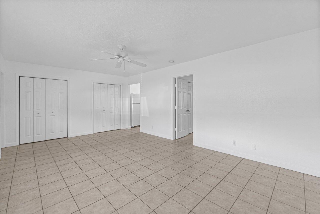 751 Hummingbird Way, Unit 1 North Palm Beach, FL 33408 - Photo 6 of 22 016-751HummingbirdWay-Unit1-NorthPalmBea