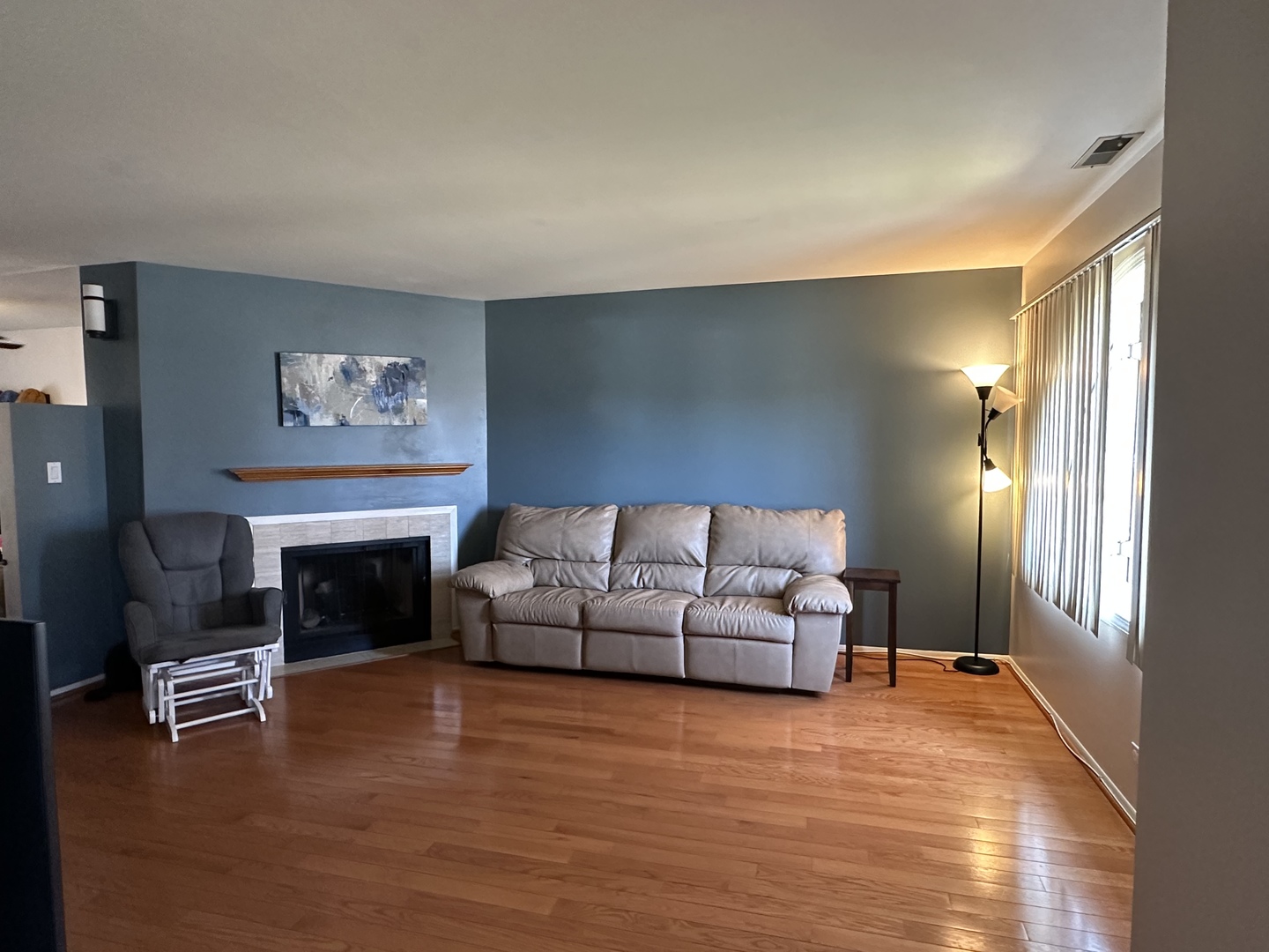 3644 Harlem Avenue Riverside, IL 60546 - Photo 3 of 35 a living room with furniture and a fireplace
