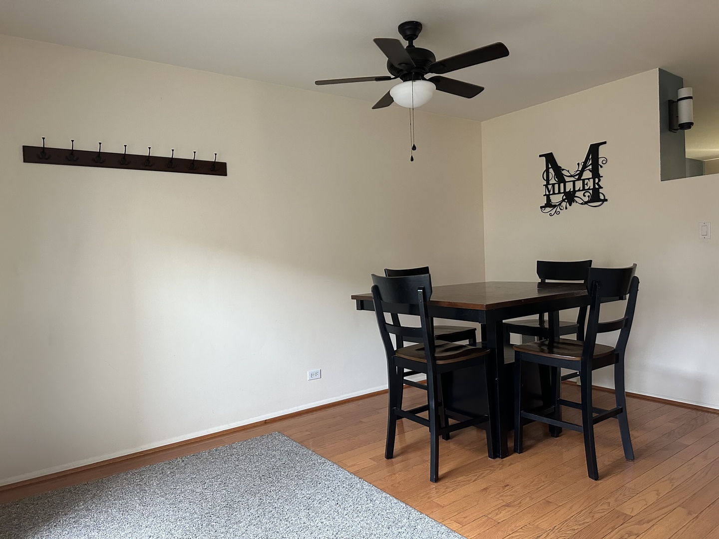 3644 Harlem Avenue Riverside, IL 60546 - Photo 9 of 35 a view of a dining room with furniture